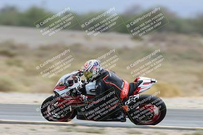 media/May-05-2025-Moto Forza (Mon) [[3c1838c5e5]]/2-B Group/Session 3 (Panning Test Turn 14 Inside)/